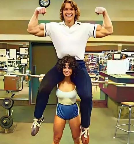 Arnold Schwarzenegger and Lisa Lyon (1979)